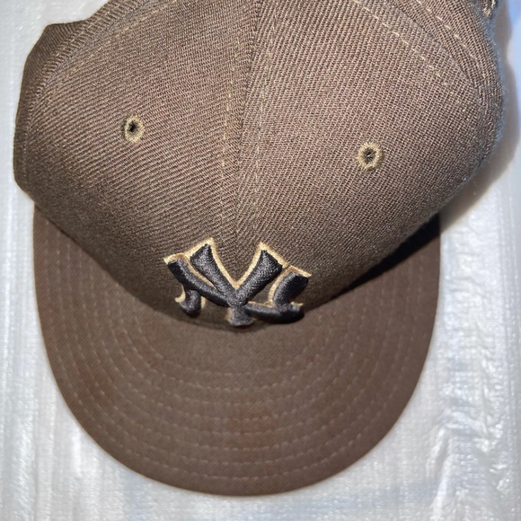 Vintage MLB New Era NY Yankees Fitted Baseball Hat Size 7 3/8 - Picture 4 of 8